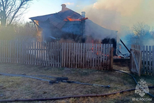 На пожаре в Лежневском районе погиб 57-летний мужчина
